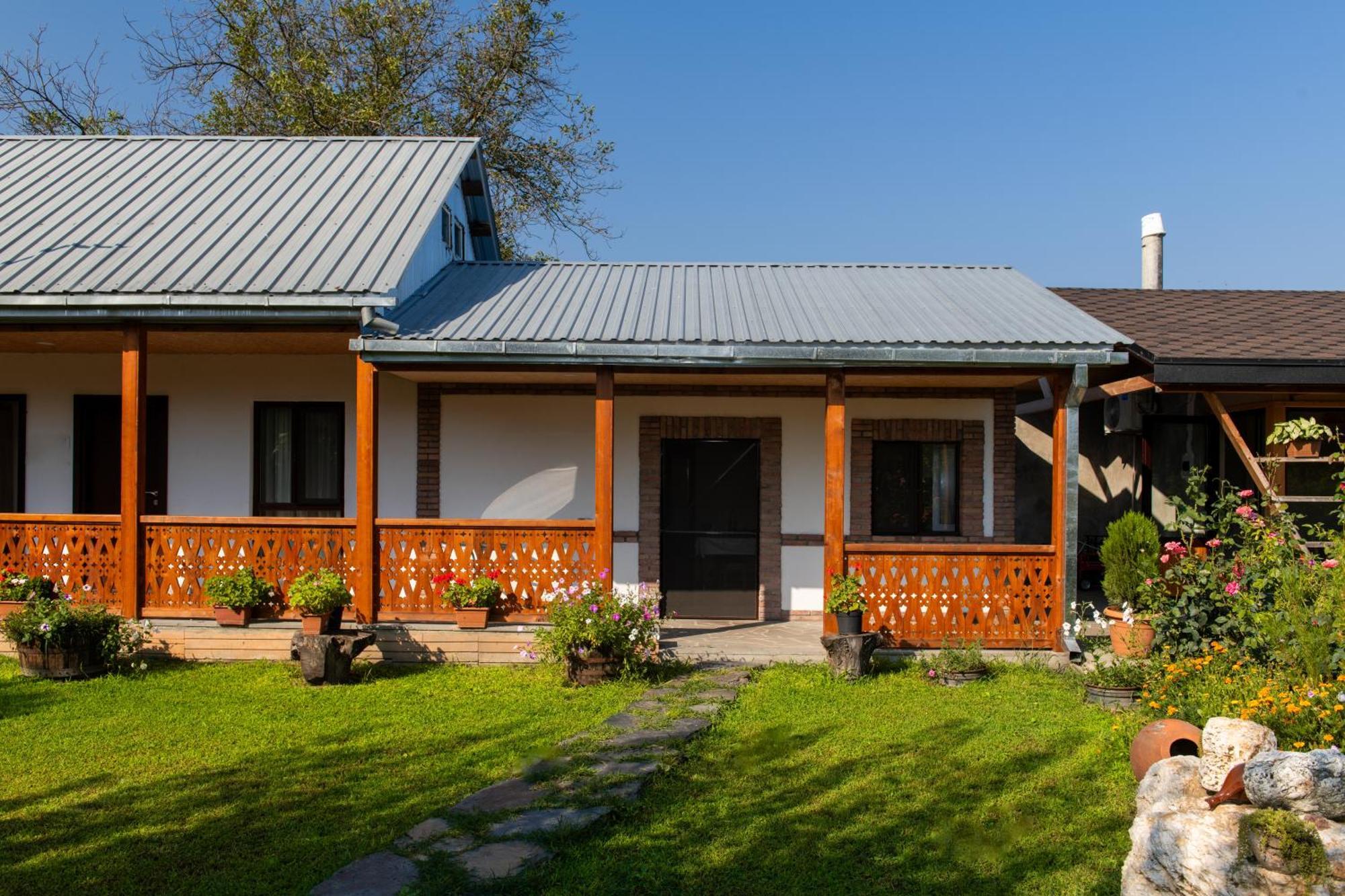Alvani Inn K'vemo Alvani Ngoại thất bức ảnh