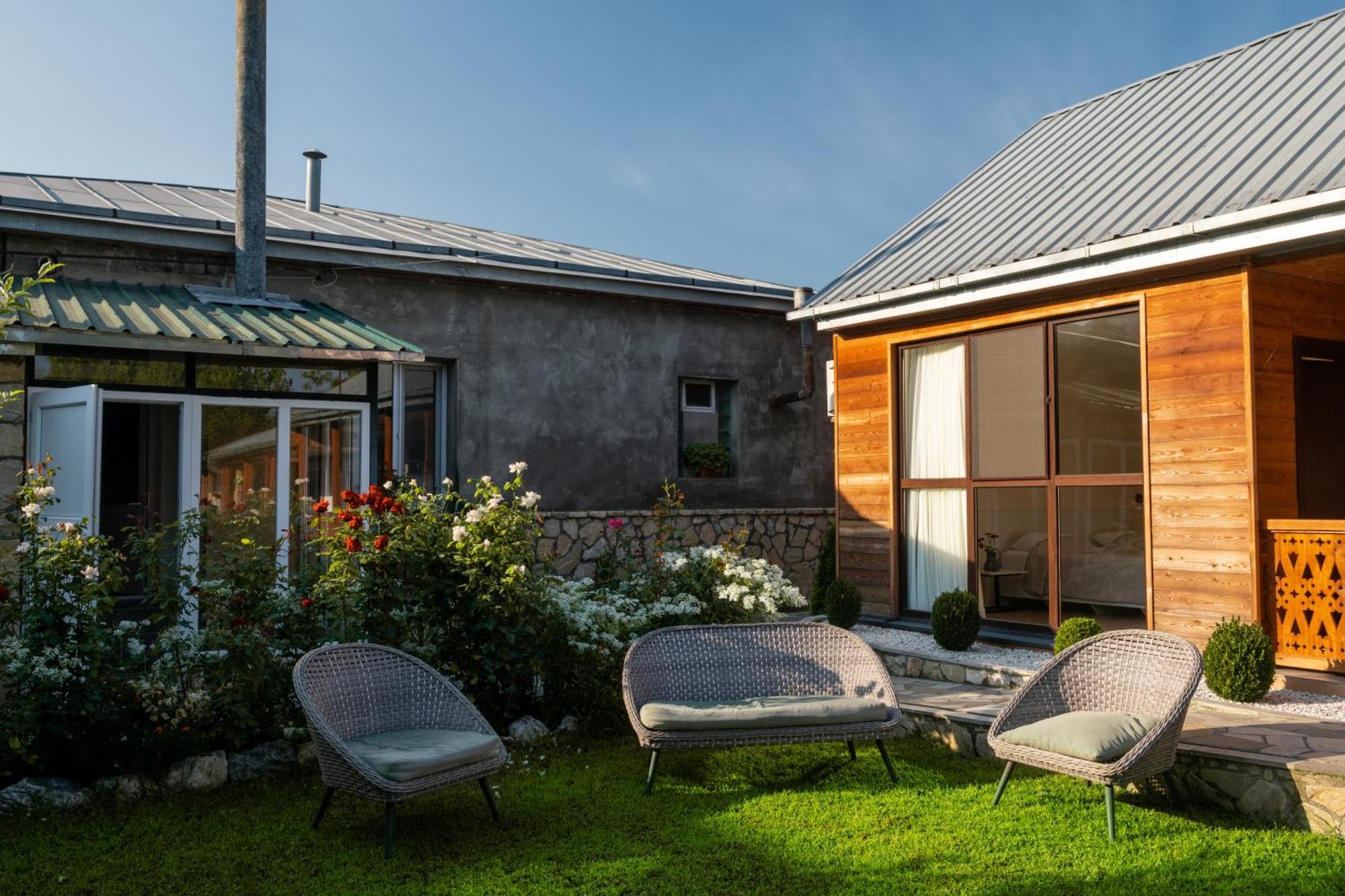 Alvani Inn K'vemo Alvani Ngoại thất bức ảnh